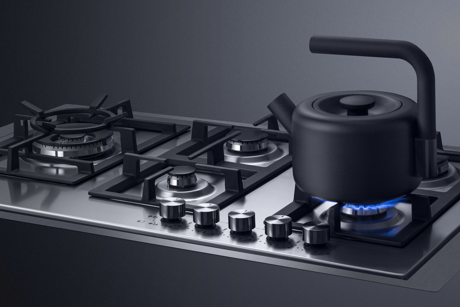 5-burner LP gas cooktop made in Italy with sealed burners, multiple heating outputs, cast iron grateS, 304 grade stainless steel surface, and stainless steel trim kit to cover 36